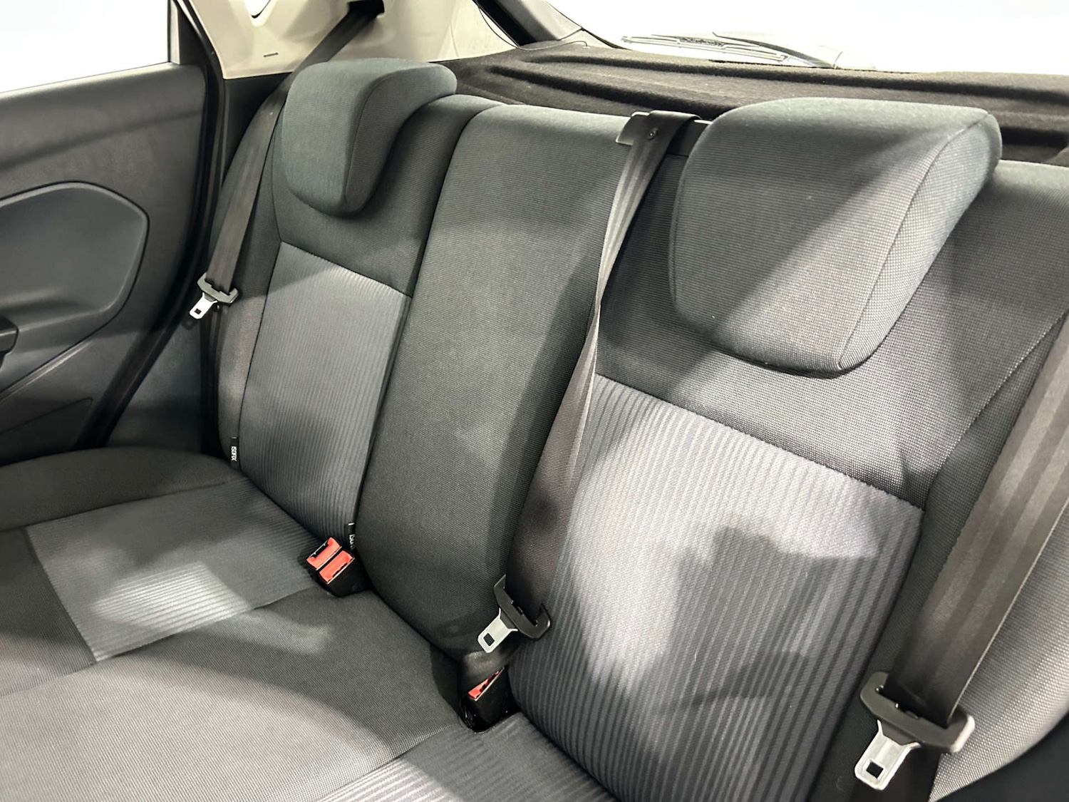 Used Ford Fiesta 2011 for sale - 77409769: Photo 40