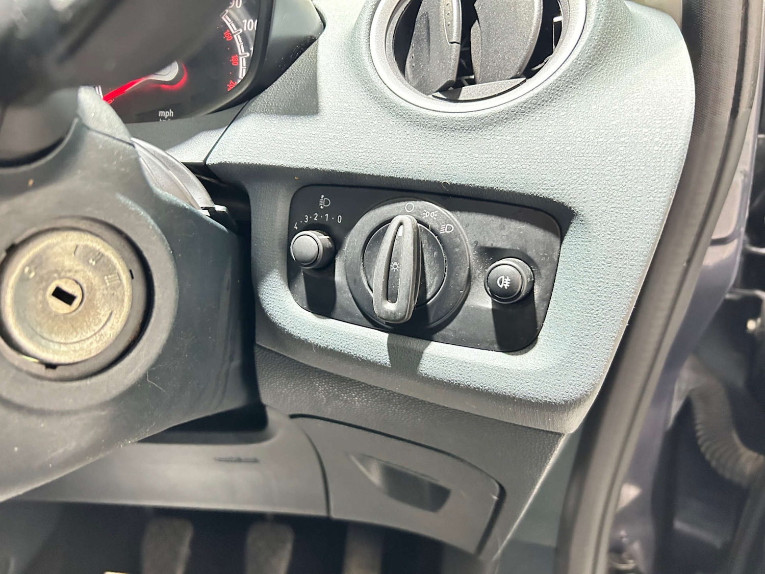 Used Ford Fiesta 2011 for sale - 77409769: Photo 53