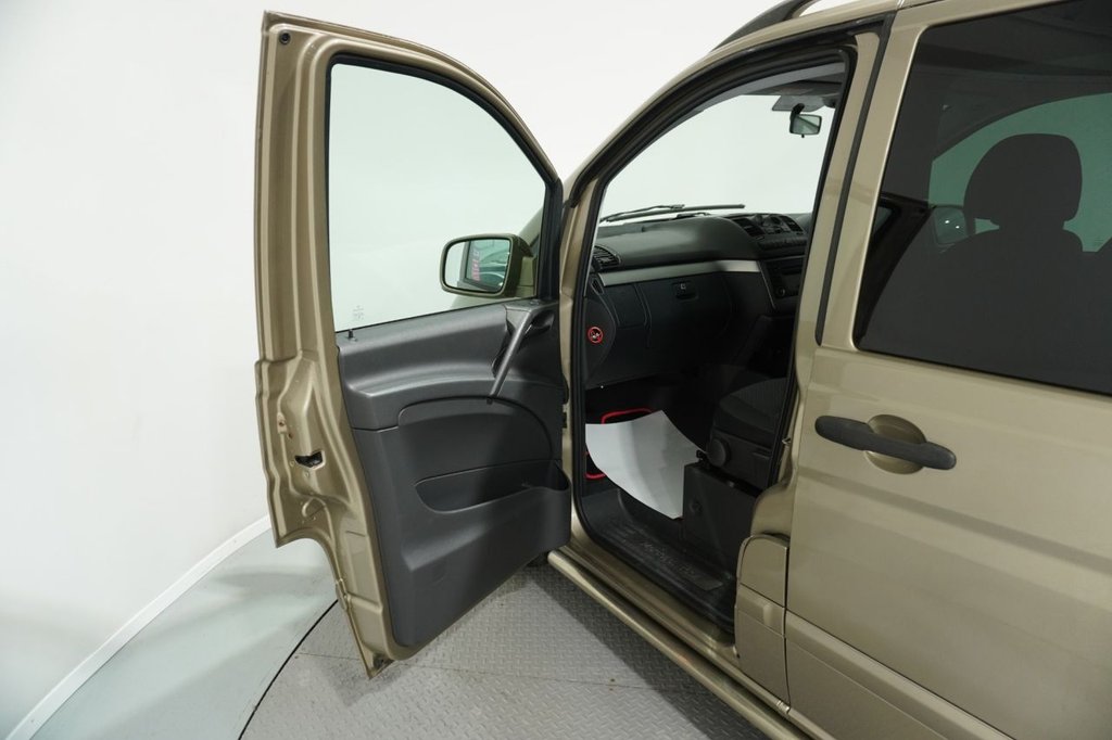 Used Mercedes-Benz Vito 2011 for sale - 76820201: Photo 28