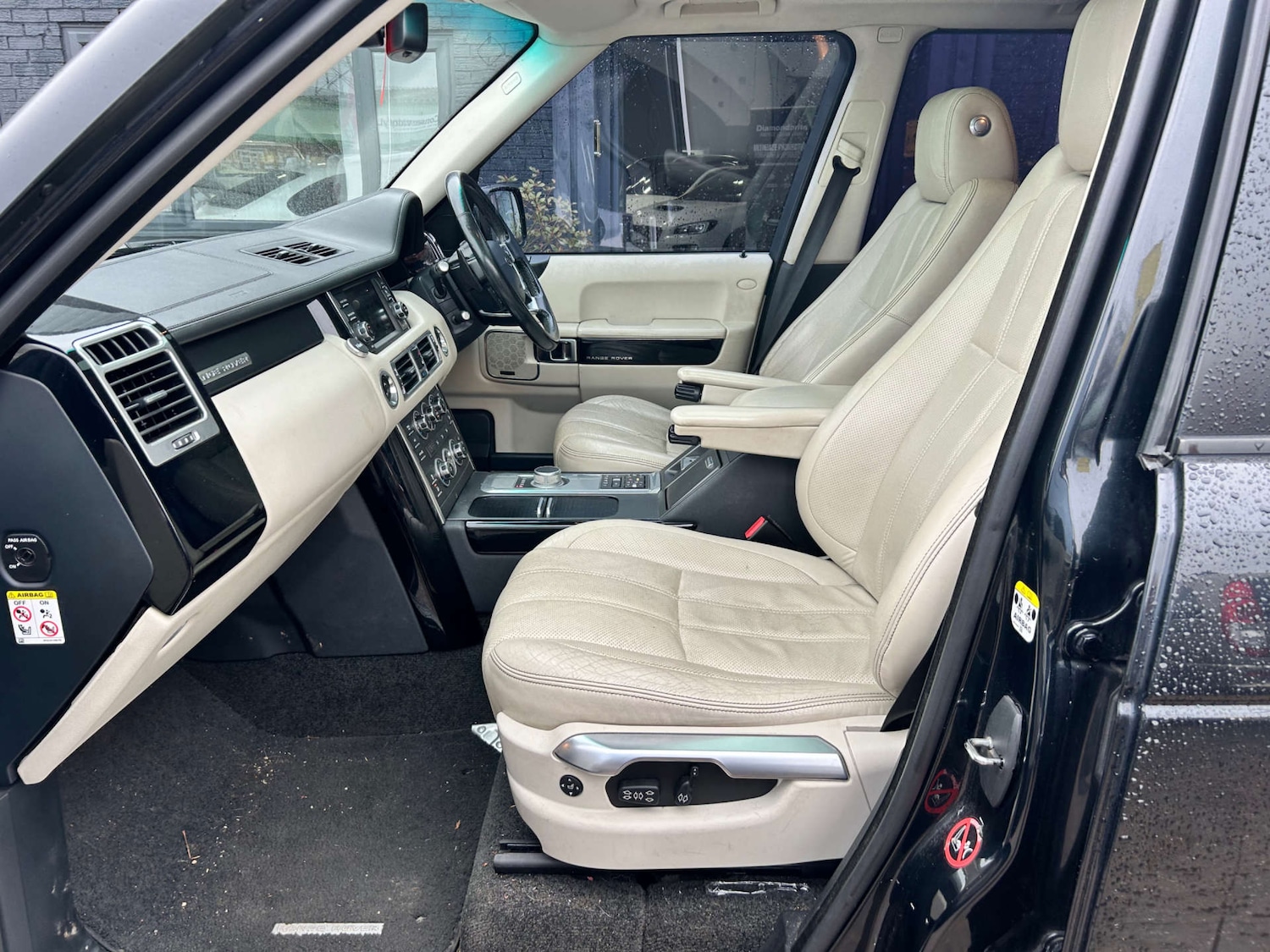 Used Land Rover Range Rover 2011 for sale - 77702614: Photo 25