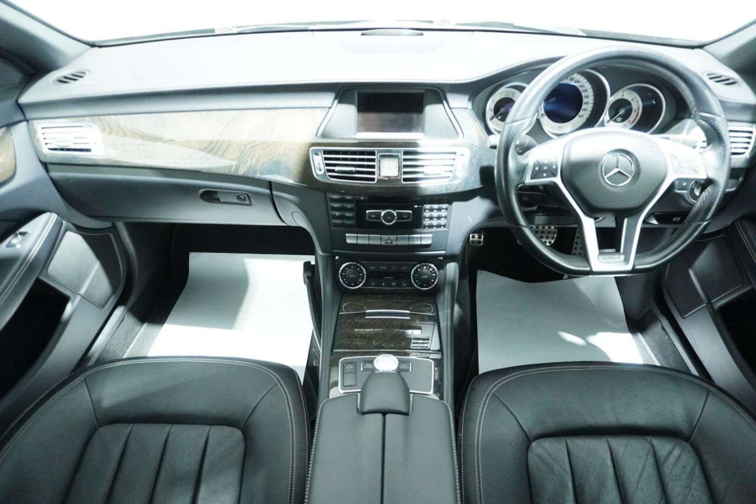 Used Mercedes-Benz CLS 2013 for sale - 77061672: Photo 32