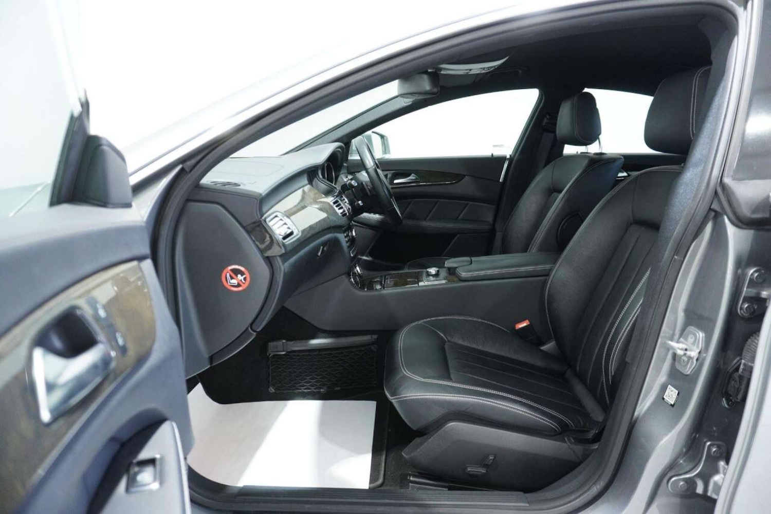 Used Mercedes-Benz CLS 2013 for sale - 77061672: Photo 43