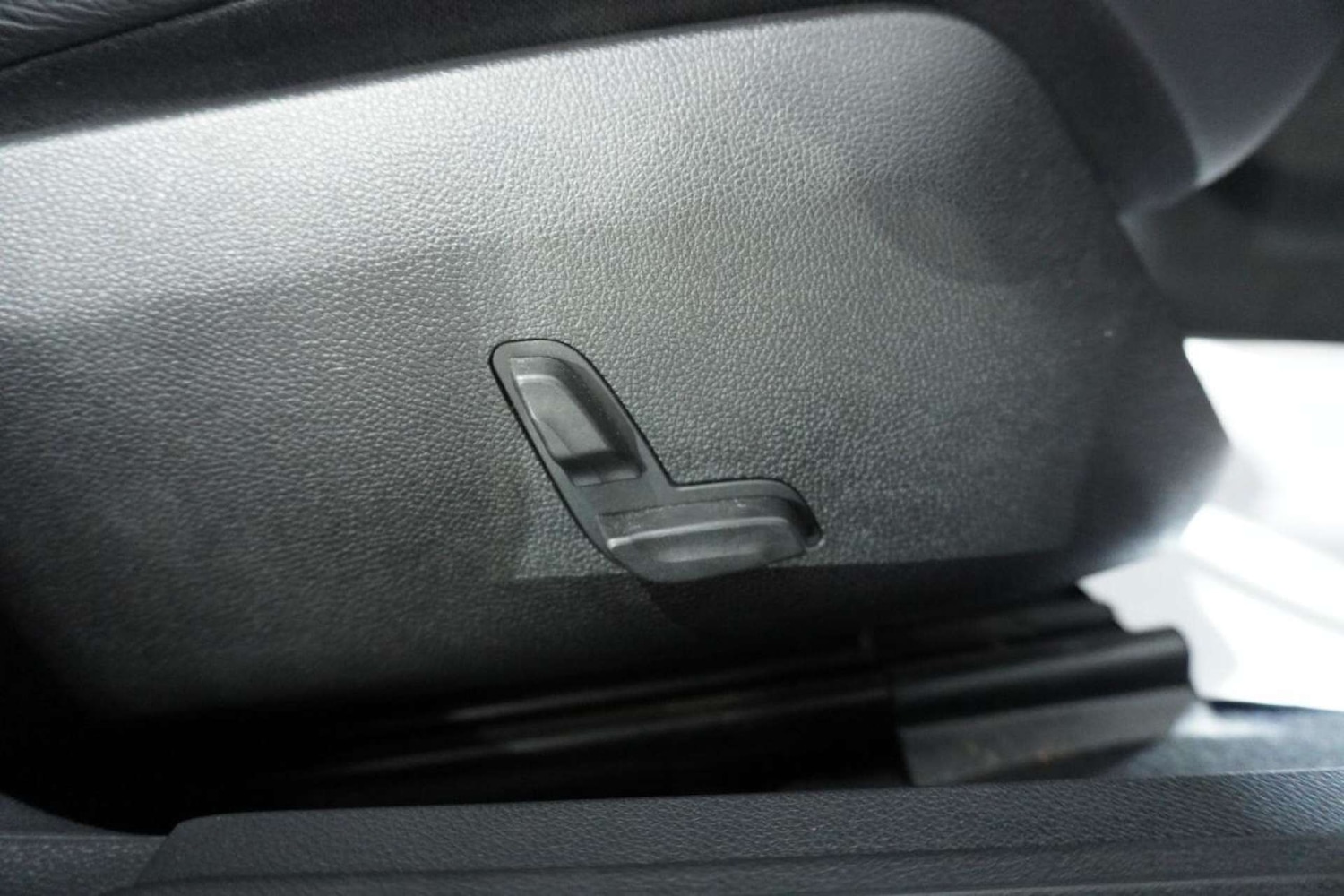 Used Mercedes-Benz CLS 2013 for sale - 77061672: Photo 54