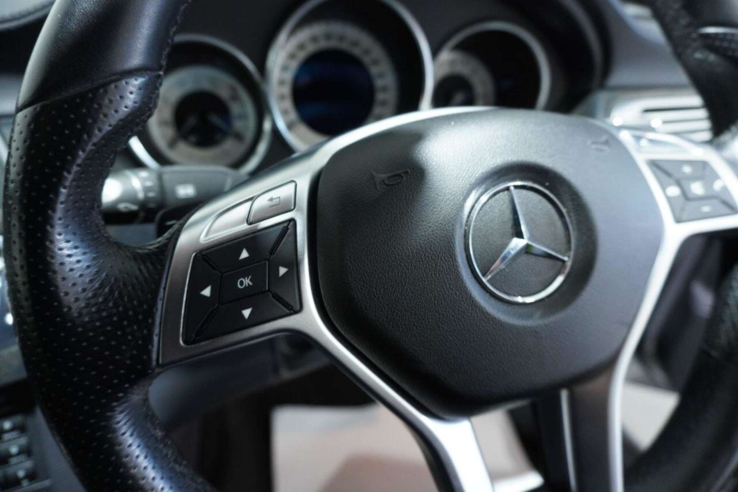 Used Mercedes-Benz CLS 2013 for sale - 77061672: Photo 57