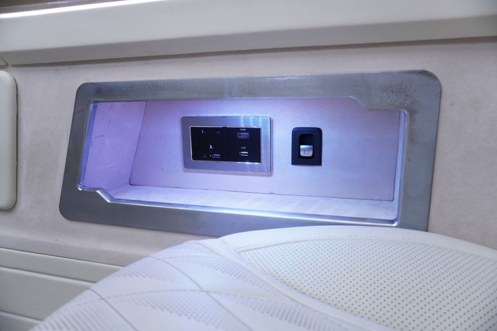 Used Mercedes-Benz V-Class 2022 for sale - 76820565: Photo 49