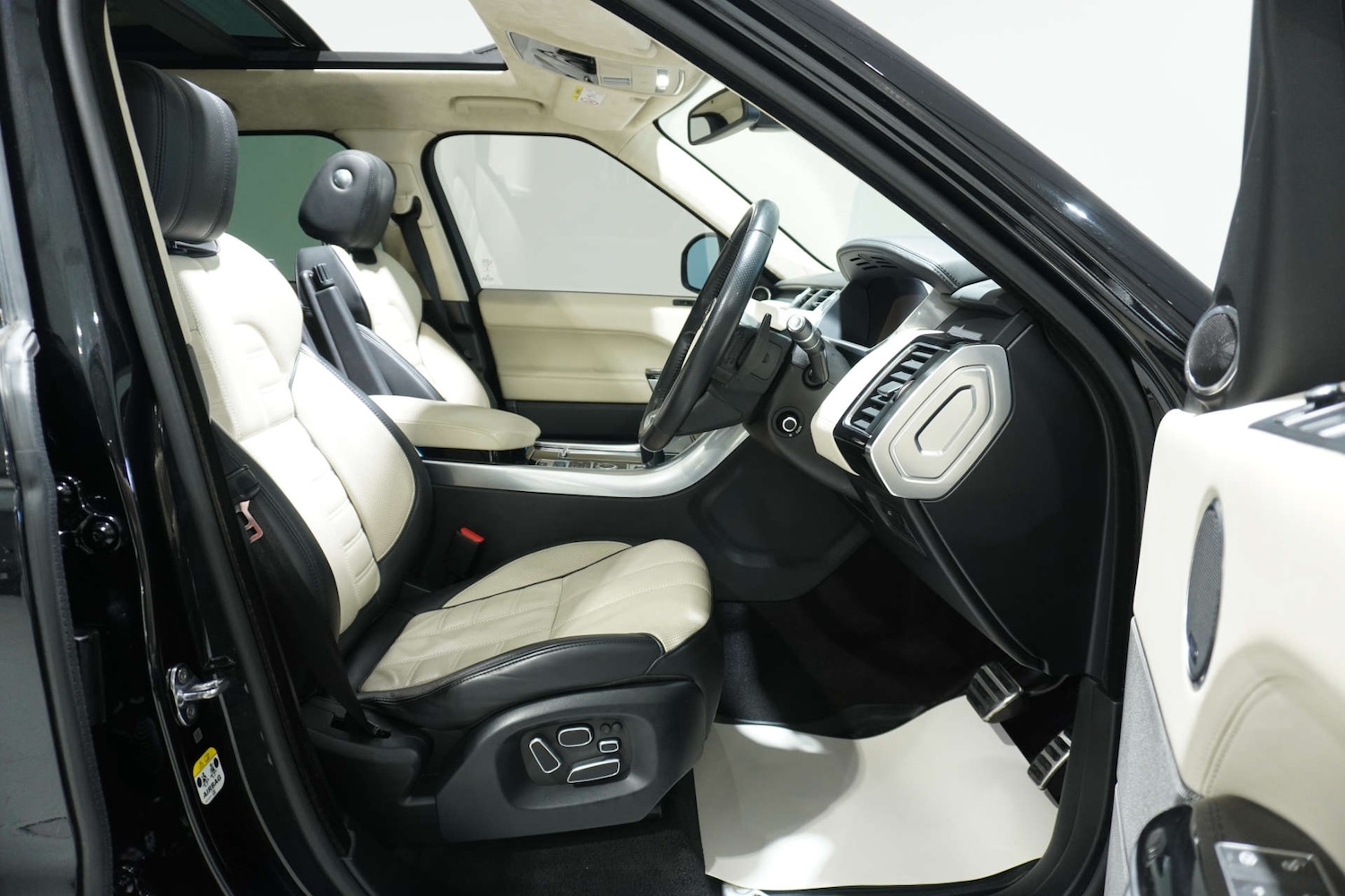 Used Land Rover Range Rover Sport 2014 for sale - 77080218: Photo 12