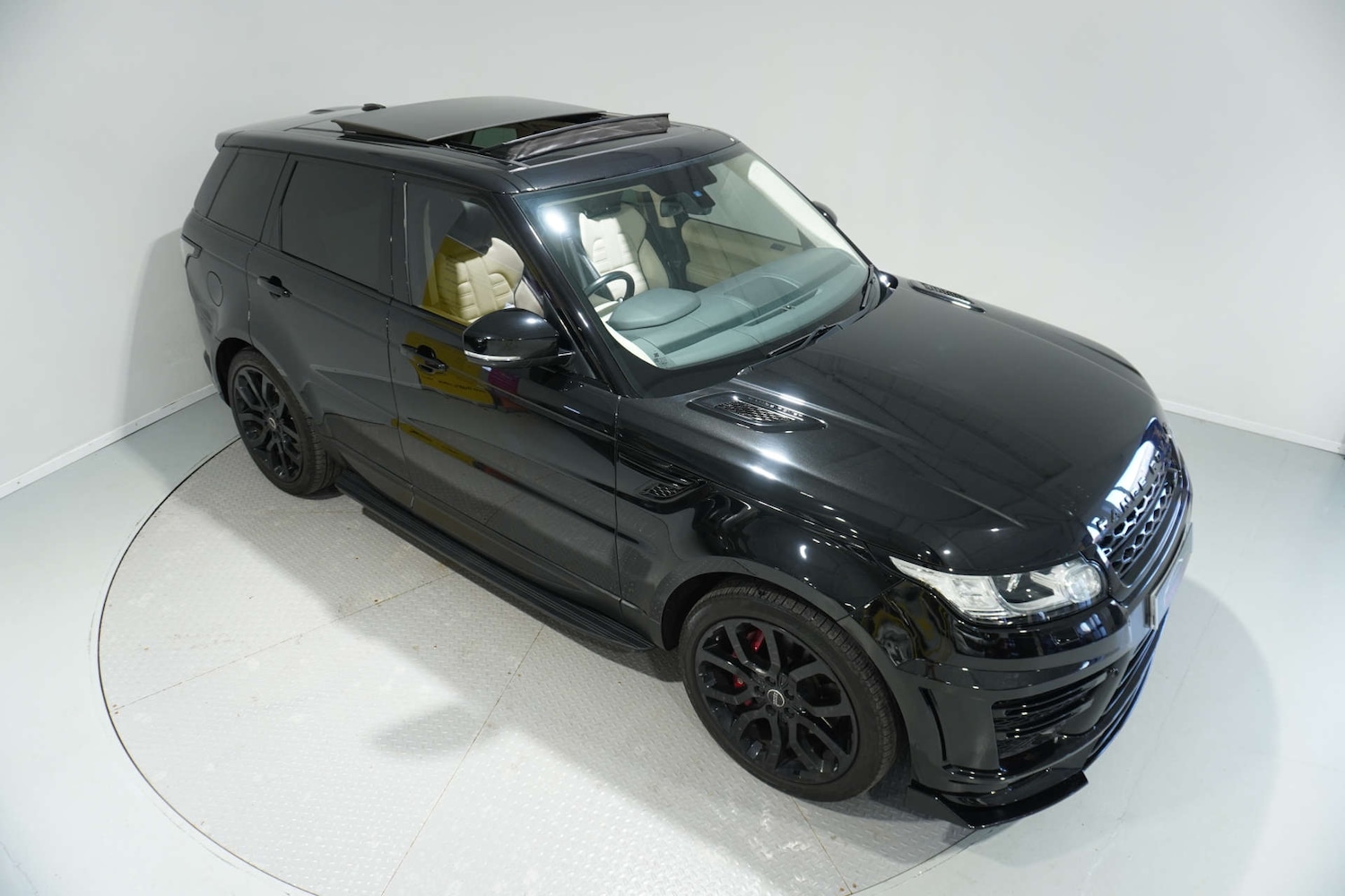 Used Land Rover Range Rover Sport 2014 for sale - 77080218: Photo 3
