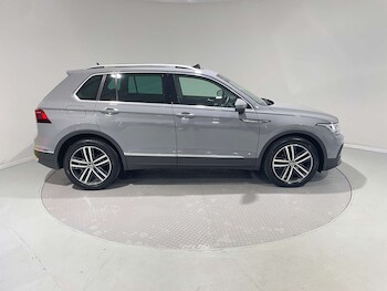 Used Volkswagen Tiguan 2021 for sale - 77717788: Photo