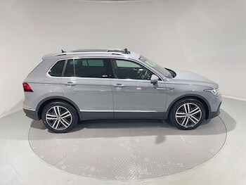 Used Volkswagen Tiguan 2021 for sale - 77717788: Photo