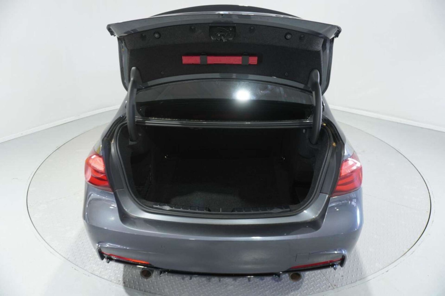 Used BMW 3 Series 2017 for sale - 77061626: Photo 21