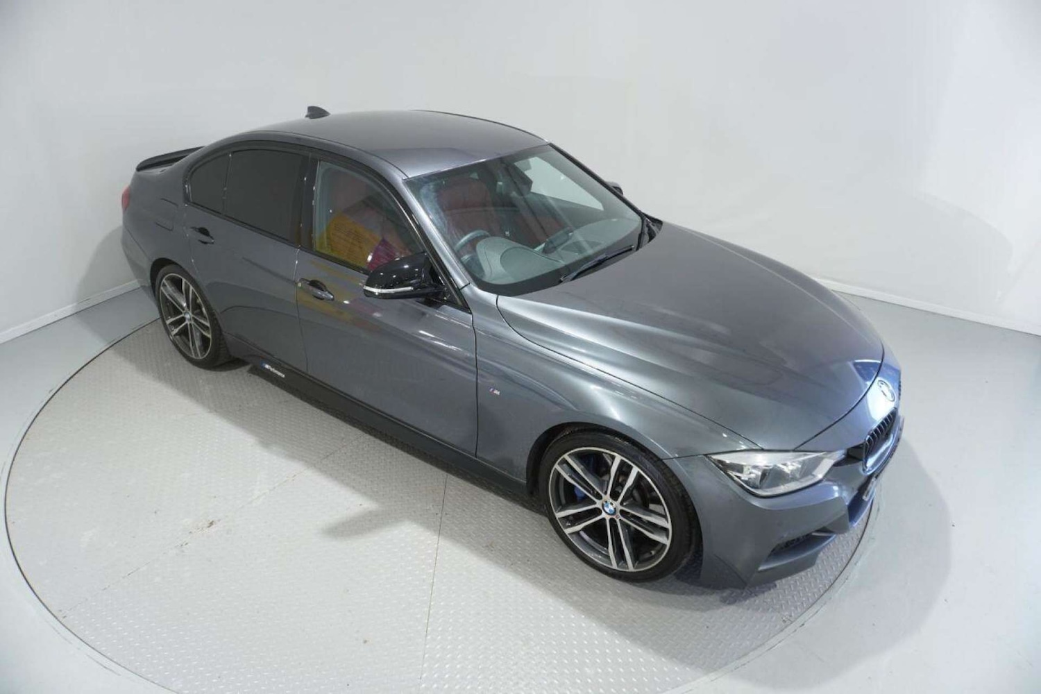 Used BMW 3 Series 2017 for sale - 77061626: Photo 3