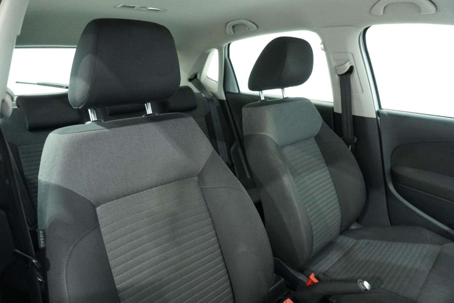 Used Volkswagen Polo 2010 for sale - 77061663: Photo 12