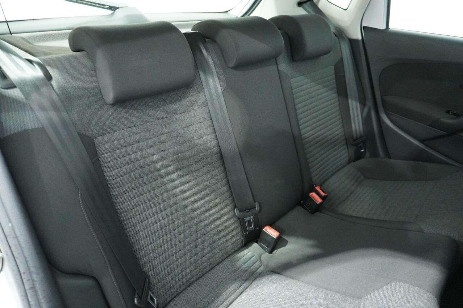 Used Volkswagen Polo 2010 for sale - 77061663: Photo 16