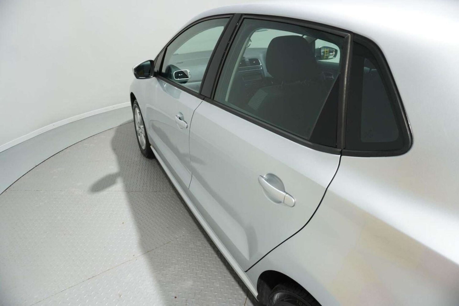 Used Volkswagen Polo 2010 for sale - 77061663: Photo 26