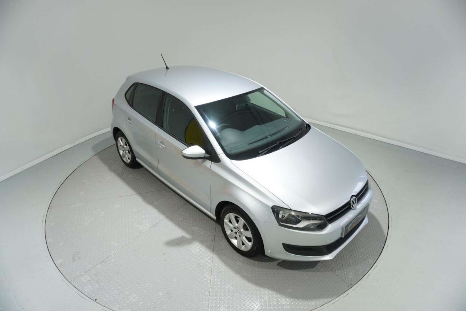 Used Volkswagen Polo 2010 for sale - 77061663: Photo 3