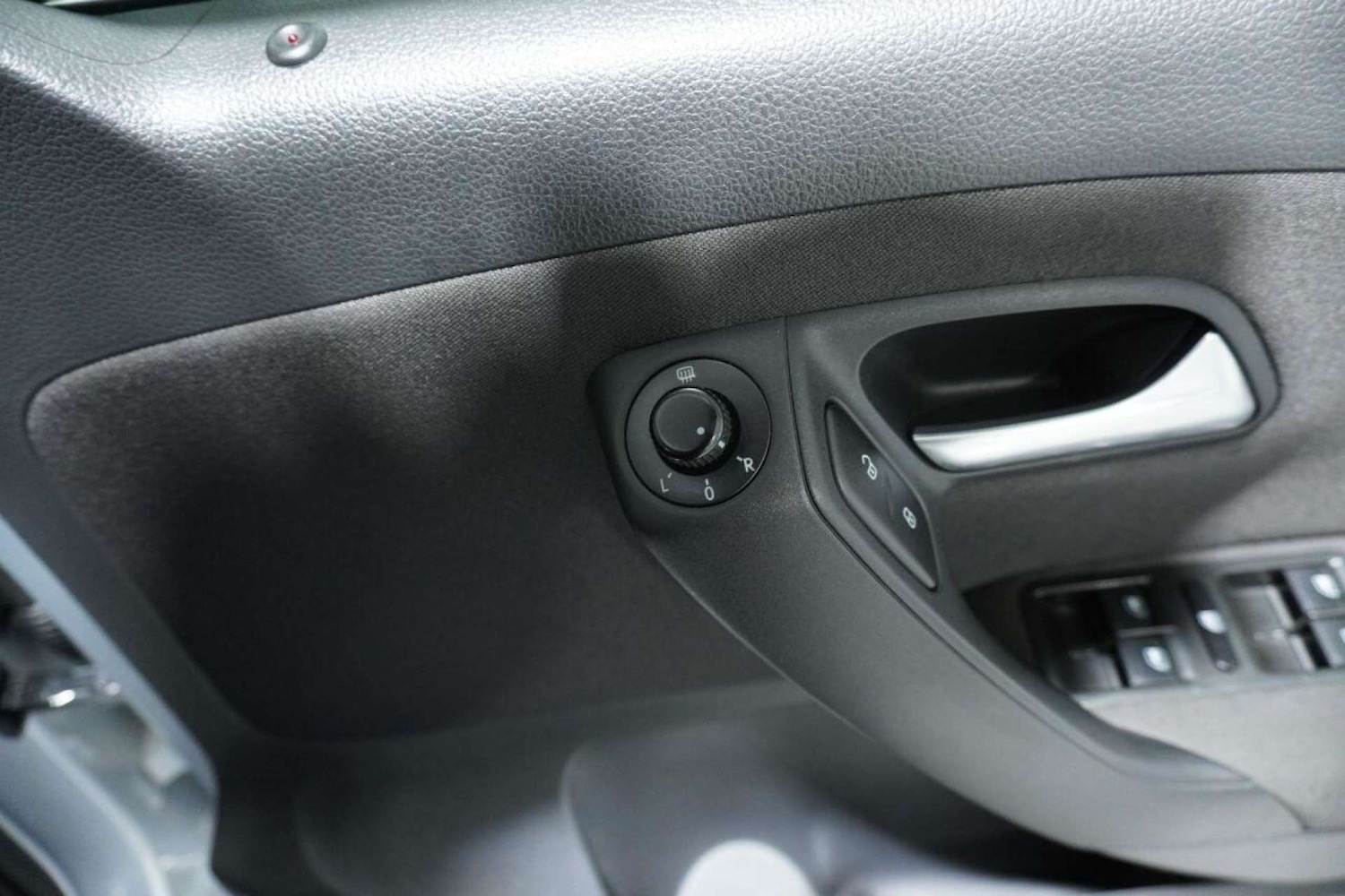 Used Volkswagen Polo 2010 for sale - 77061663: Photo 51