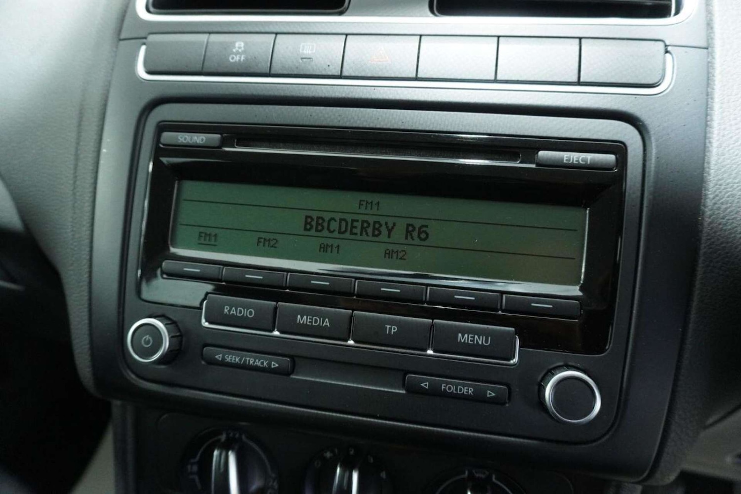 Used Volkswagen Polo 2010 for sale - 77061663: Photo 55