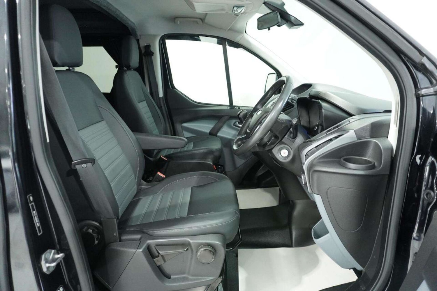 Used Ford Transit Custom 2015 for sale - 77113506: Photo 13