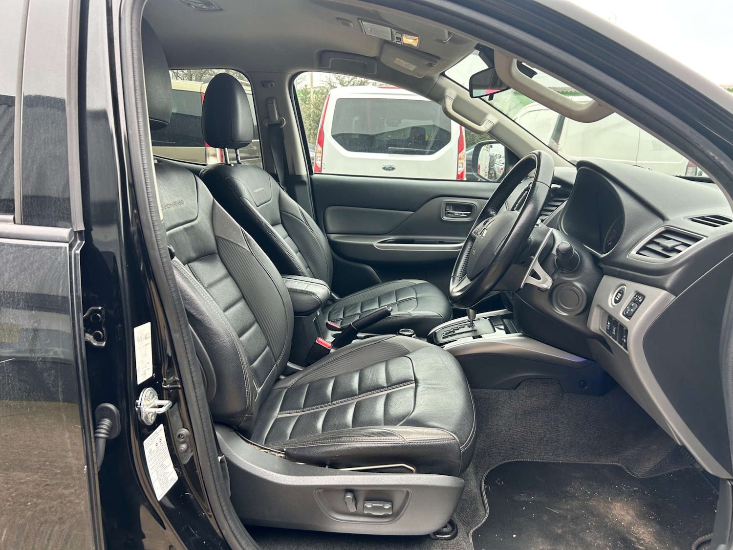 Used Mitsubishi L200 2016 for sale - 77802736: Photo 16