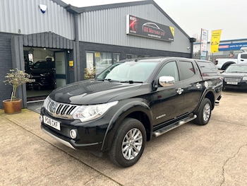 Used Mitsubishi L200 2016 for sale - 77802736: Photo