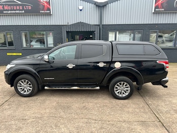 Used Mitsubishi L200 2016 for sale - 77802736: Photo