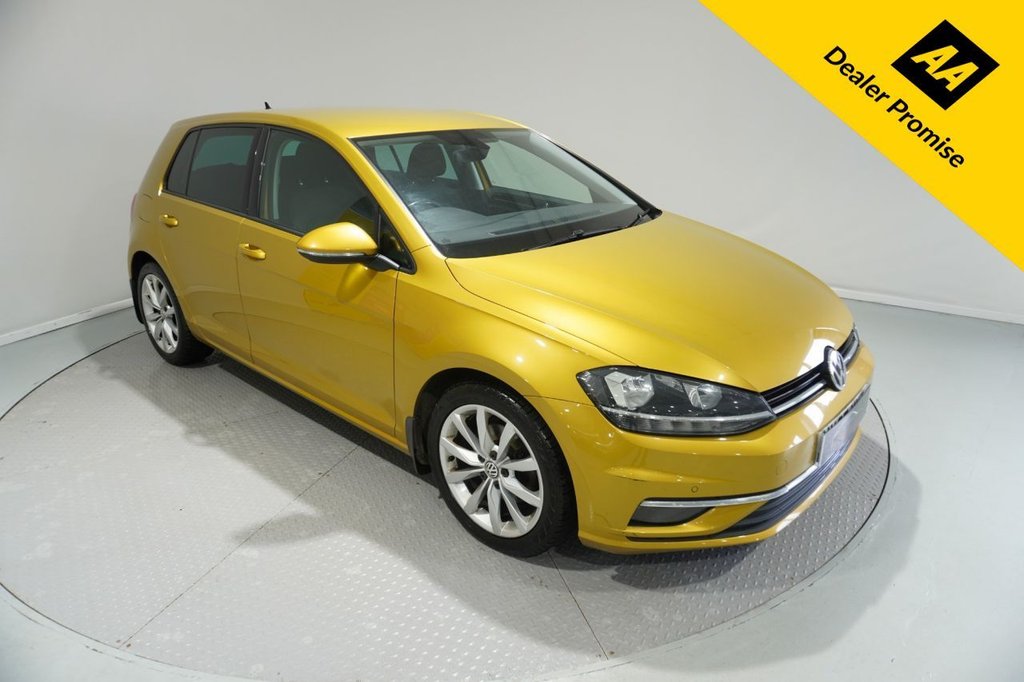 Used Volkswagen Golf 2017 for sale - 76820178: Photo 1