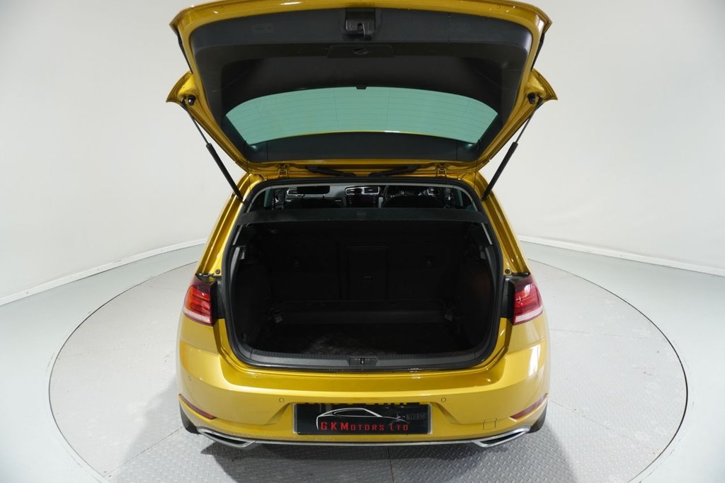 Used Volkswagen Golf 2017 for sale - 76820178: Photo 23