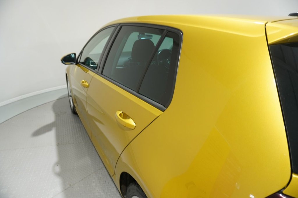 Used Volkswagen Golf 2017 for sale - 76820178: Photo 25