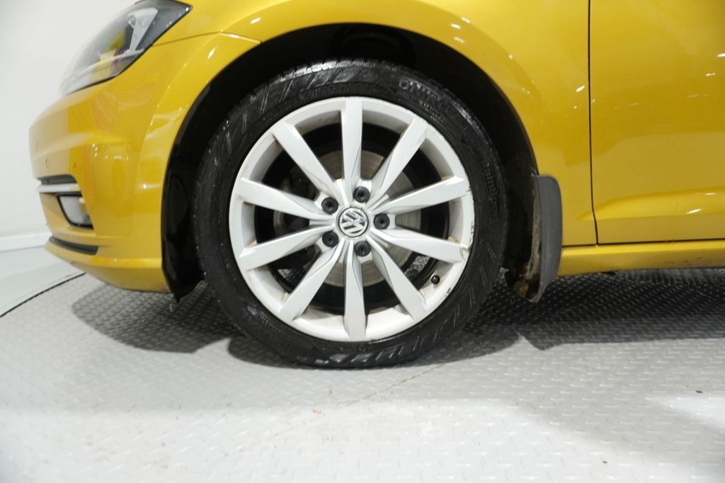 Used Volkswagen Golf 2017 for sale - 76820178: Photo 39