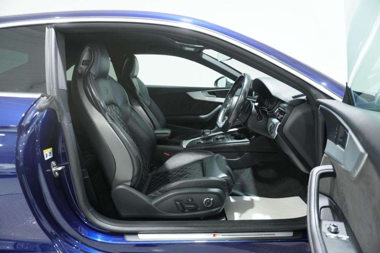 Used Audi A5 2017 for sale - 77061637: Photo 12