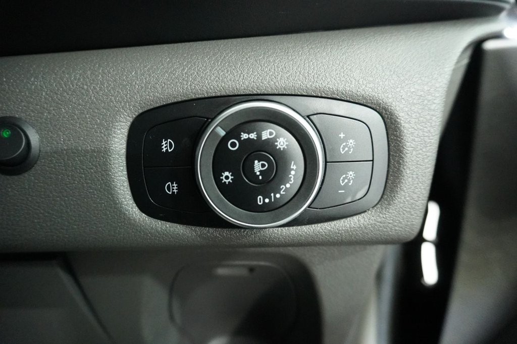 Used Ford Transit Custom 2018 for sale - 76820190: Photo 50