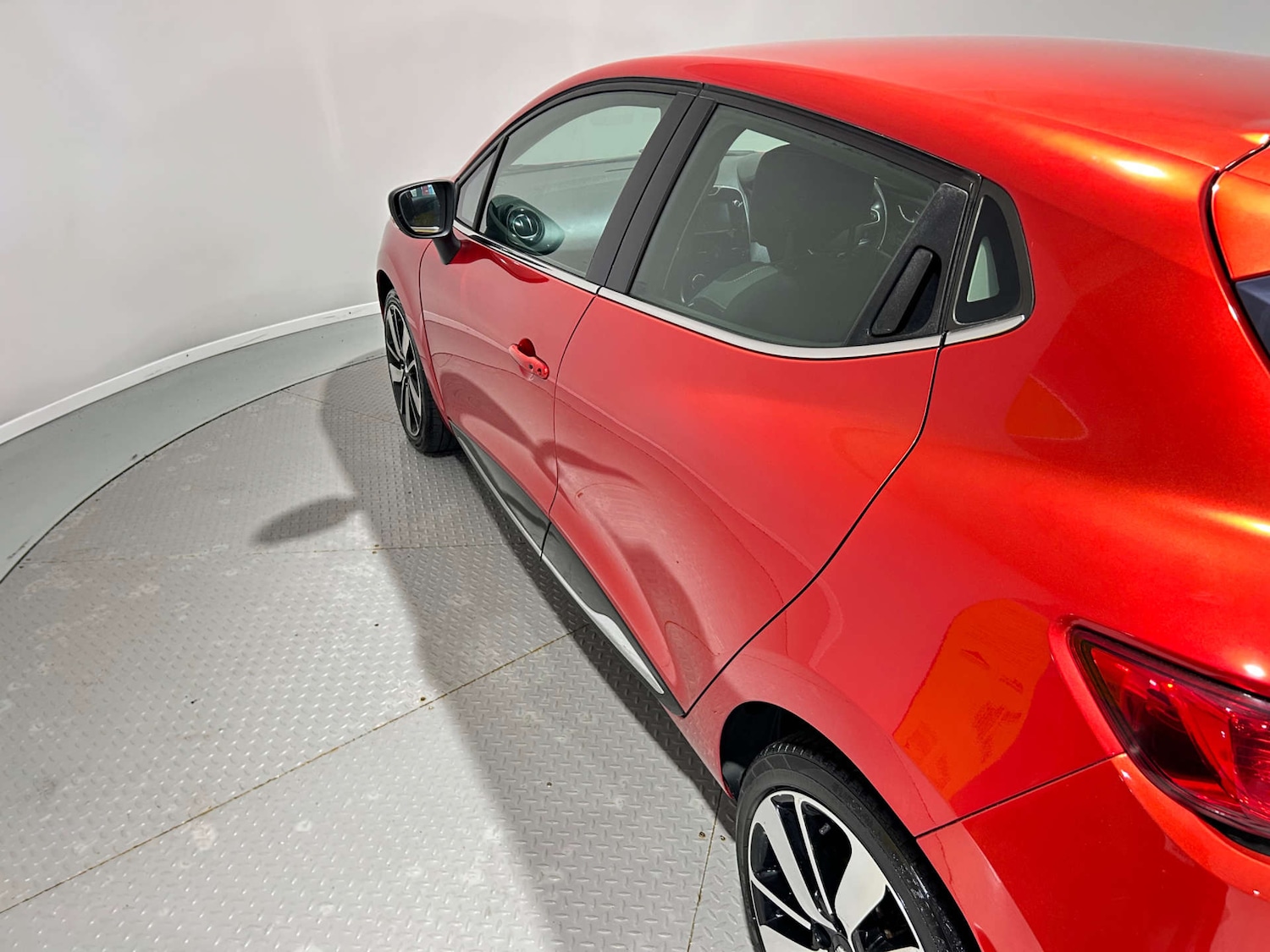 Used Renault Clio 2016 for sale - 77618904: Photo 29