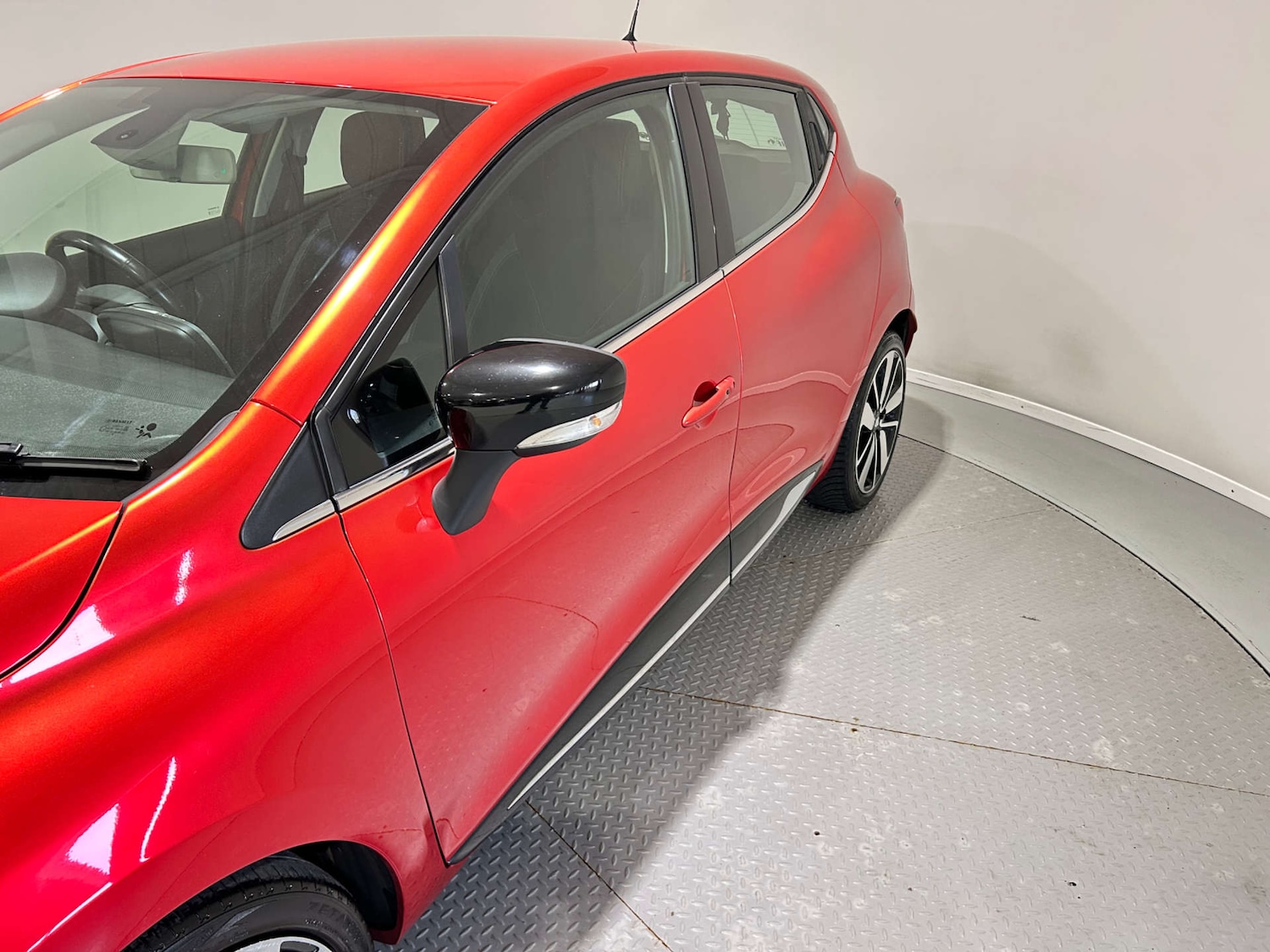 Used Renault Clio 2016 for sale - 77618904: Photo 71