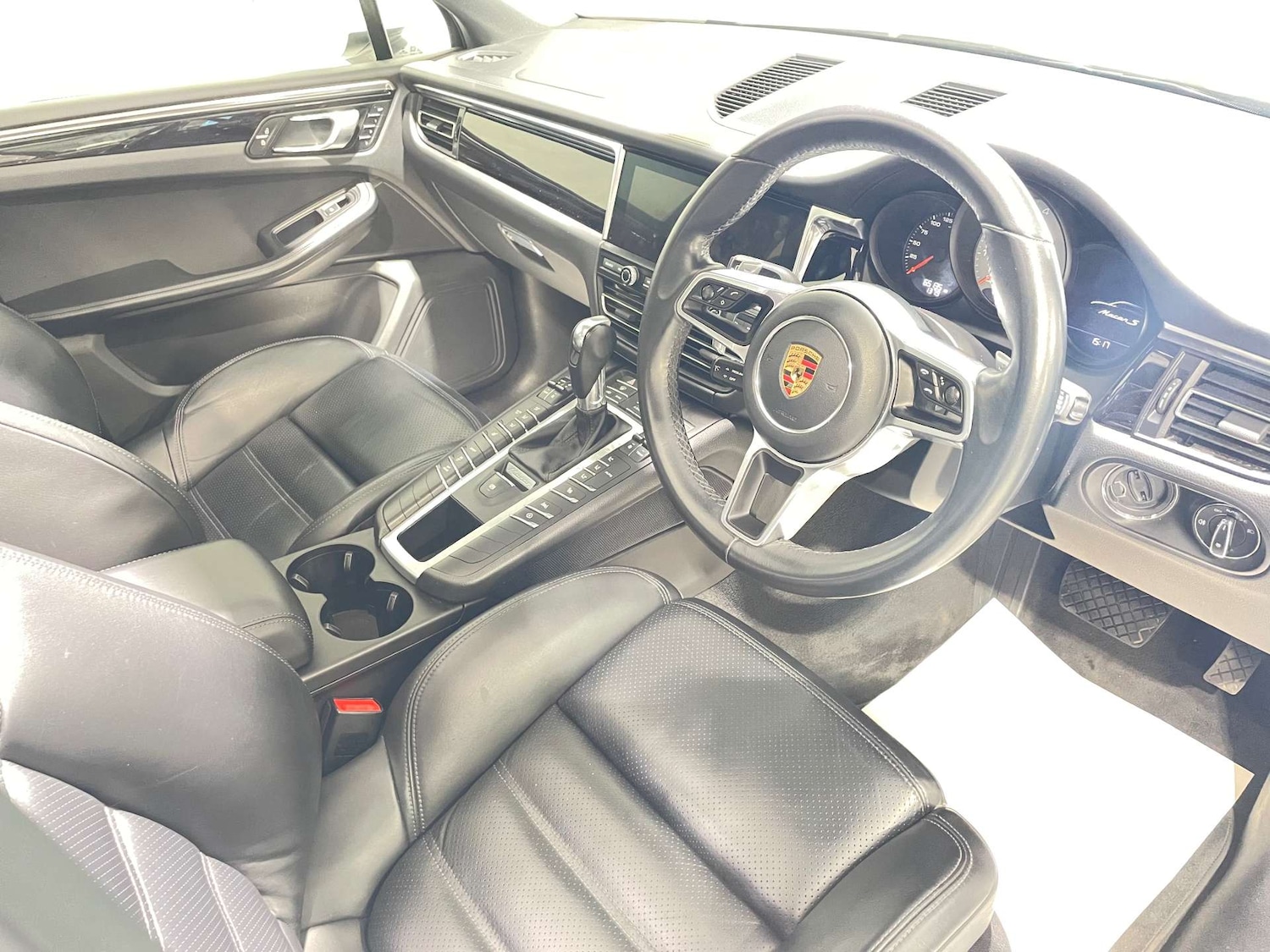 Used Porsche Macan 2020 for sale - 77523345: Photo 10
