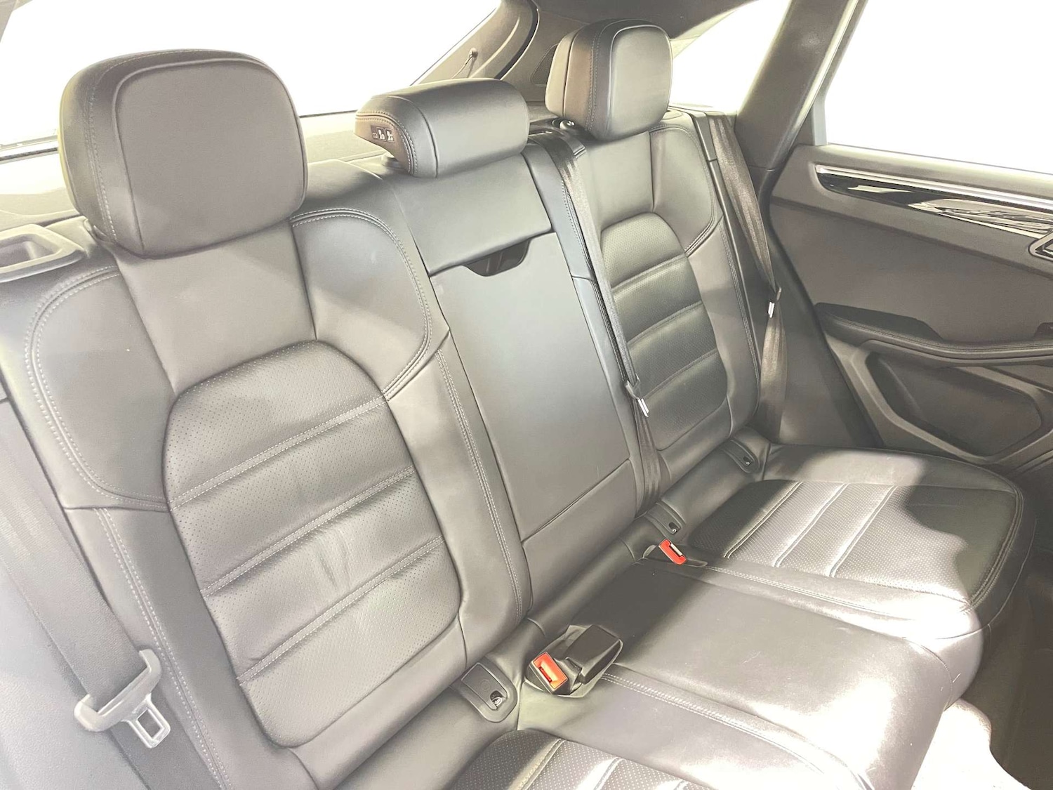 Used Porsche Macan 2020 for sale - 77523345: Photo 15