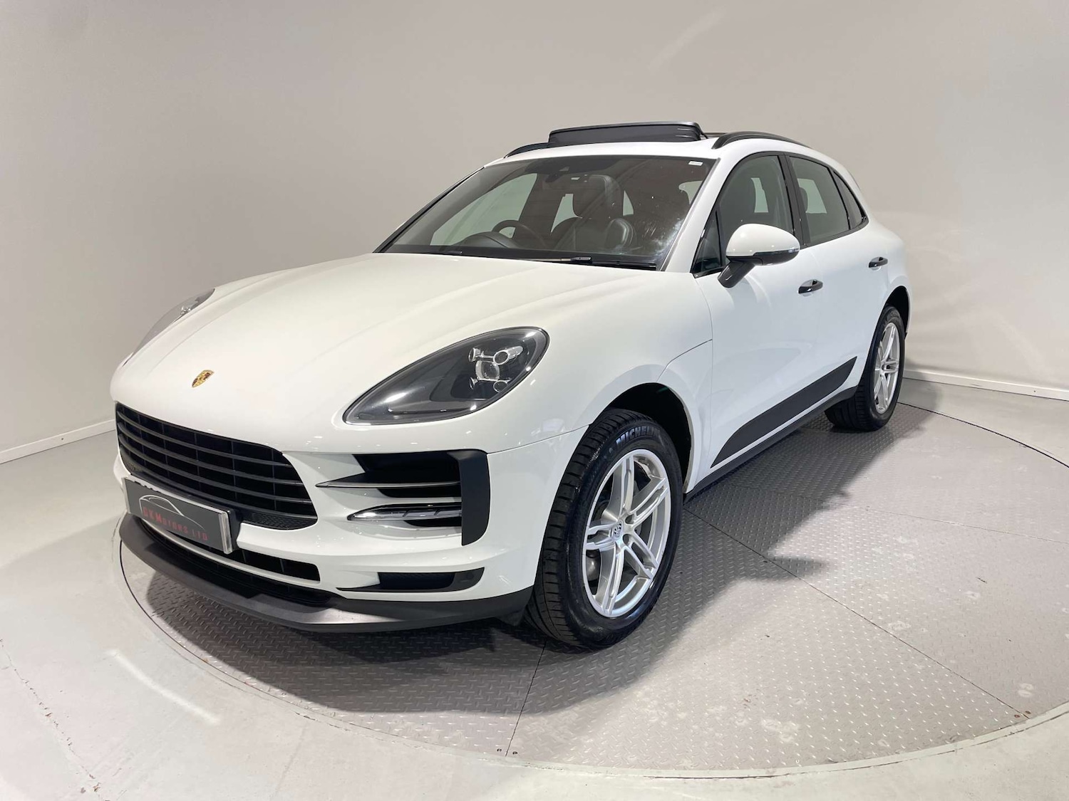 Used Porsche Macan 2020 for sale - 77523345: Photo 45