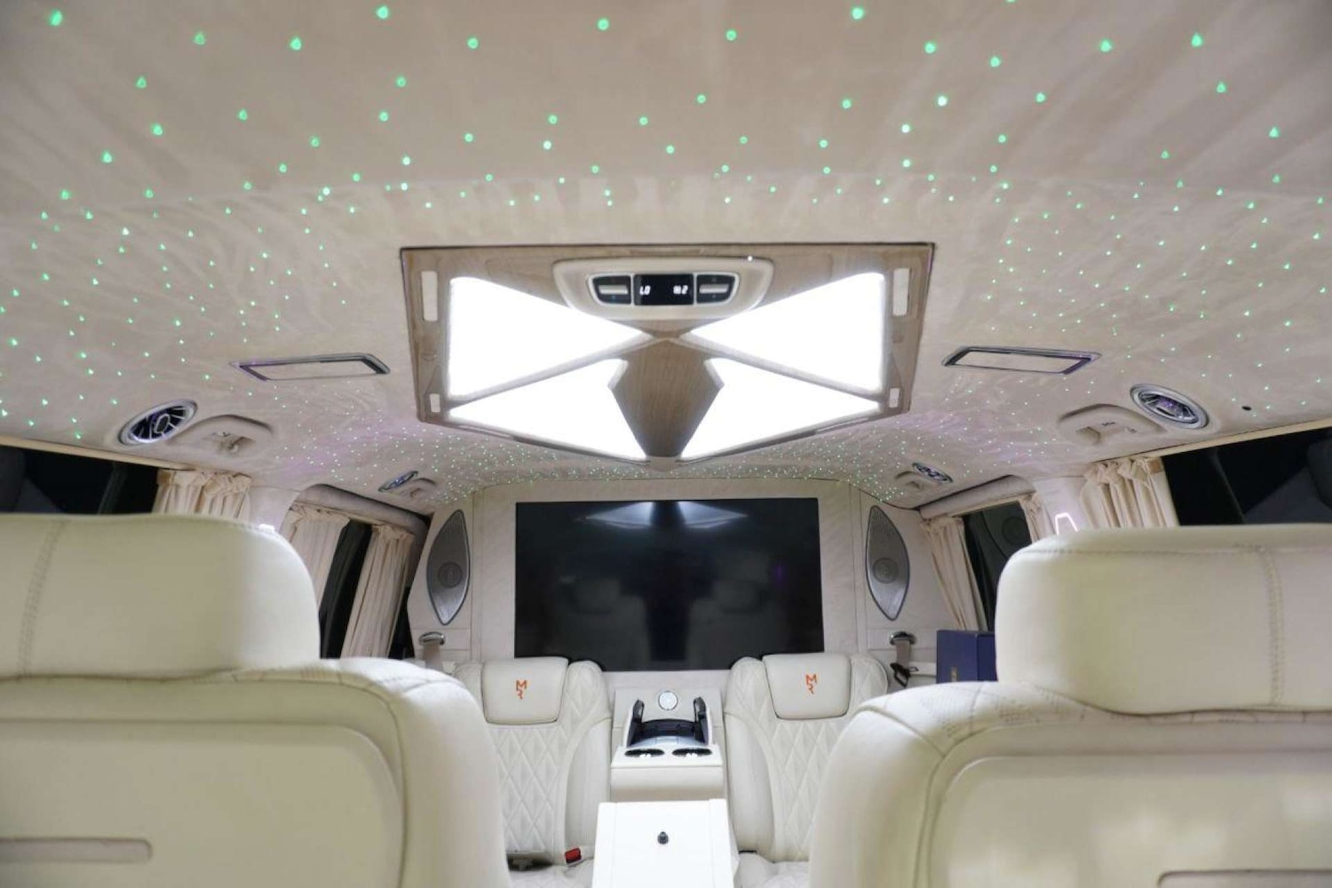 Used Mercedes-Benz V-Class 2022 for sale - 78066664: Photo 11