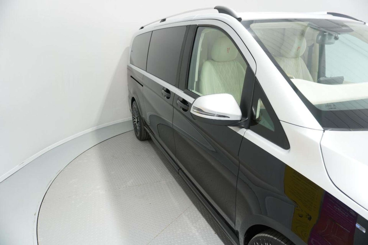 Used Mercedes-Benz V-Class 2022 for sale - 78066664: Photo 12