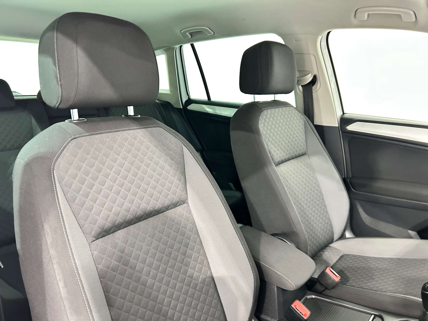 Used Volkswagen Tiguan 2018 for sale - 77200683: Photo 11