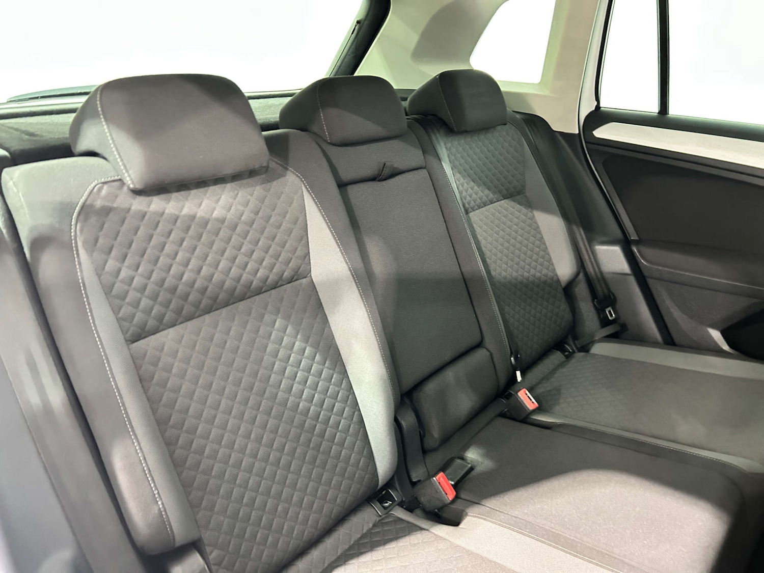 Used Volkswagen Tiguan 2018 for sale - 77200683: Photo 12