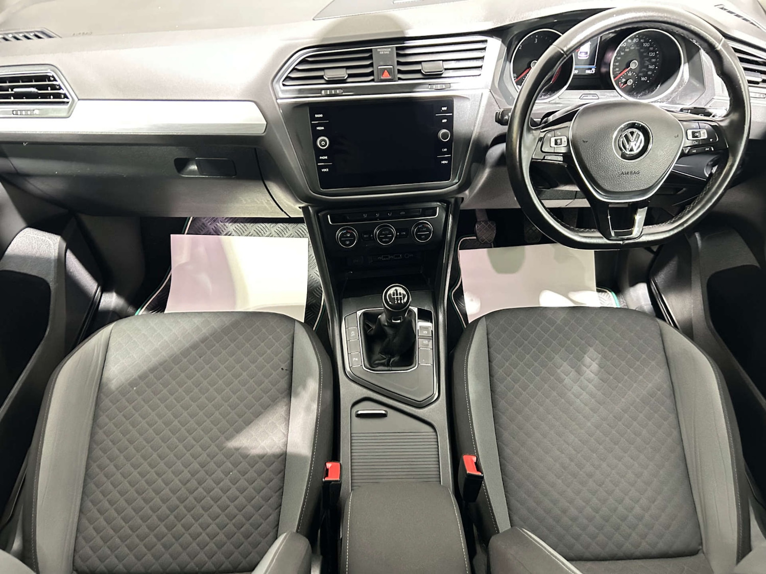 Used Volkswagen Tiguan 2018 for sale - 77200683: Photo 31