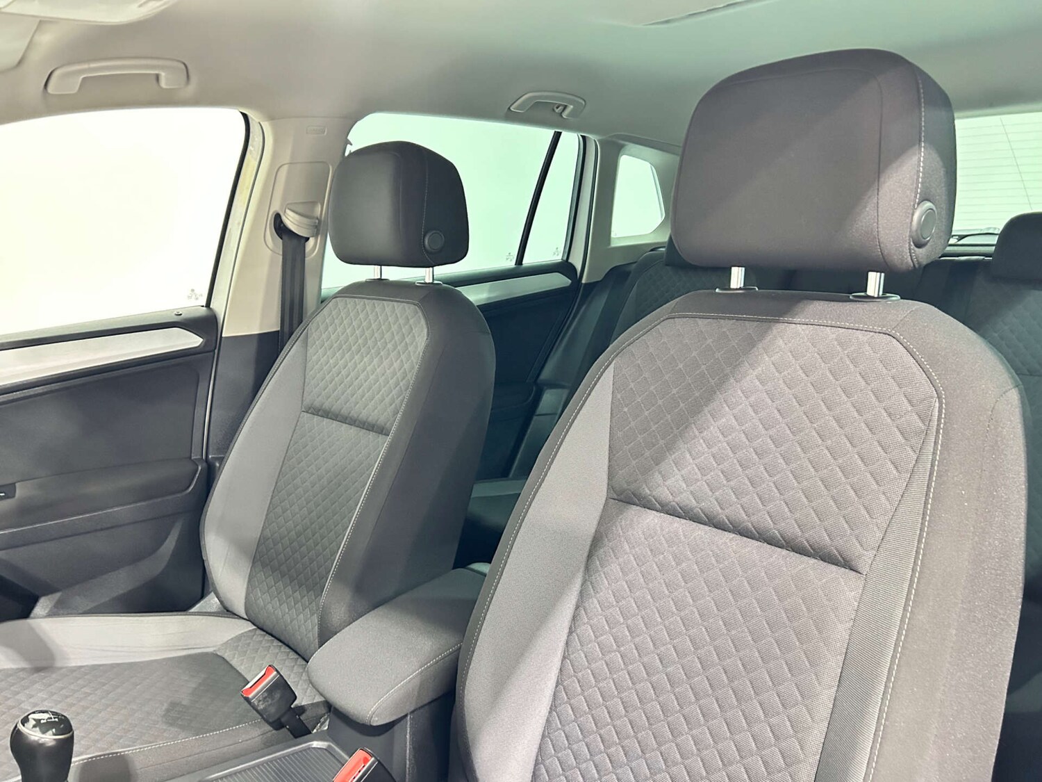 Used Volkswagen Tiguan 2018 for sale - 77200683: Photo 46