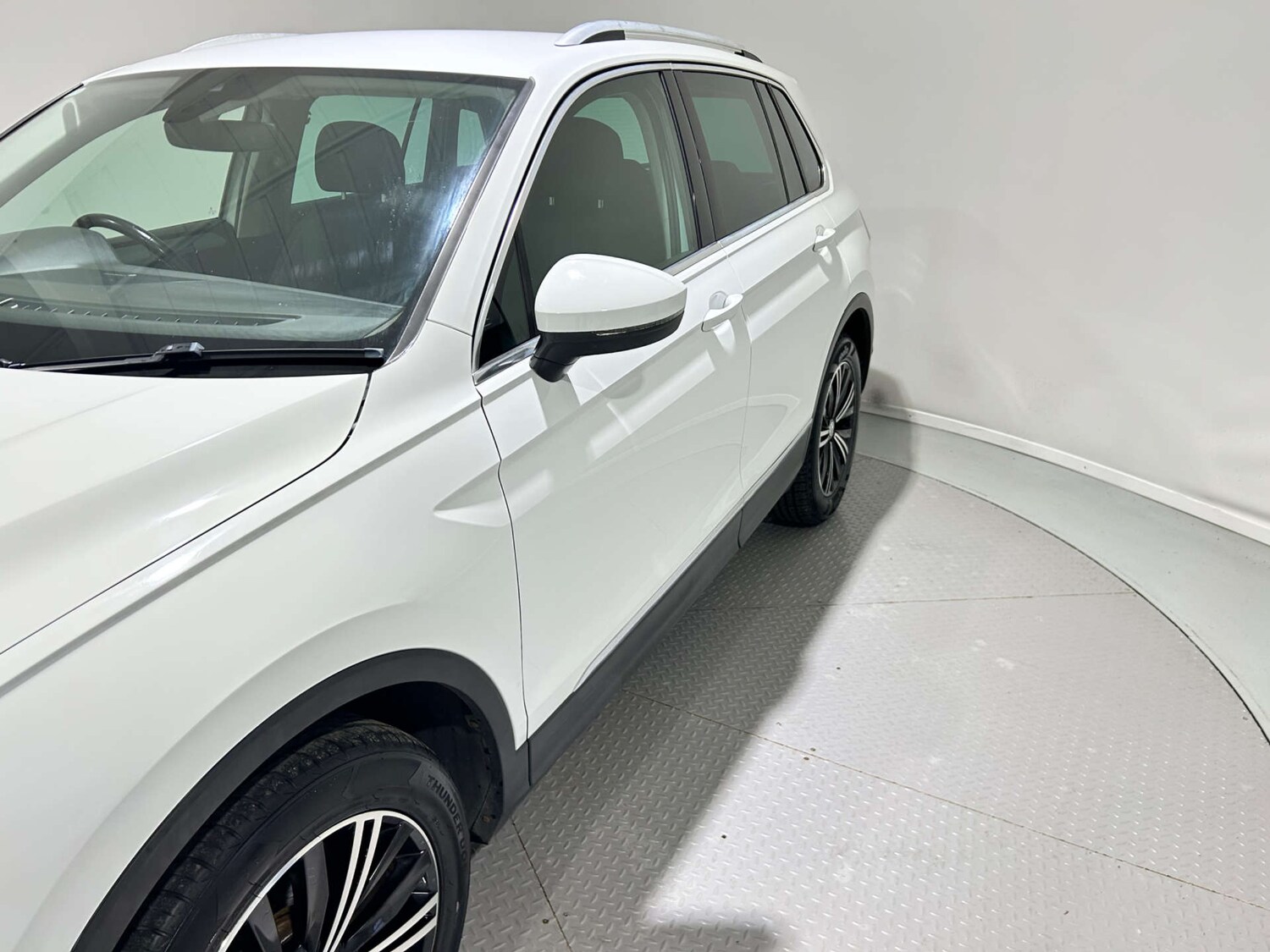 Used Volkswagen Tiguan 2018 for sale - 77200683: Photo 58
