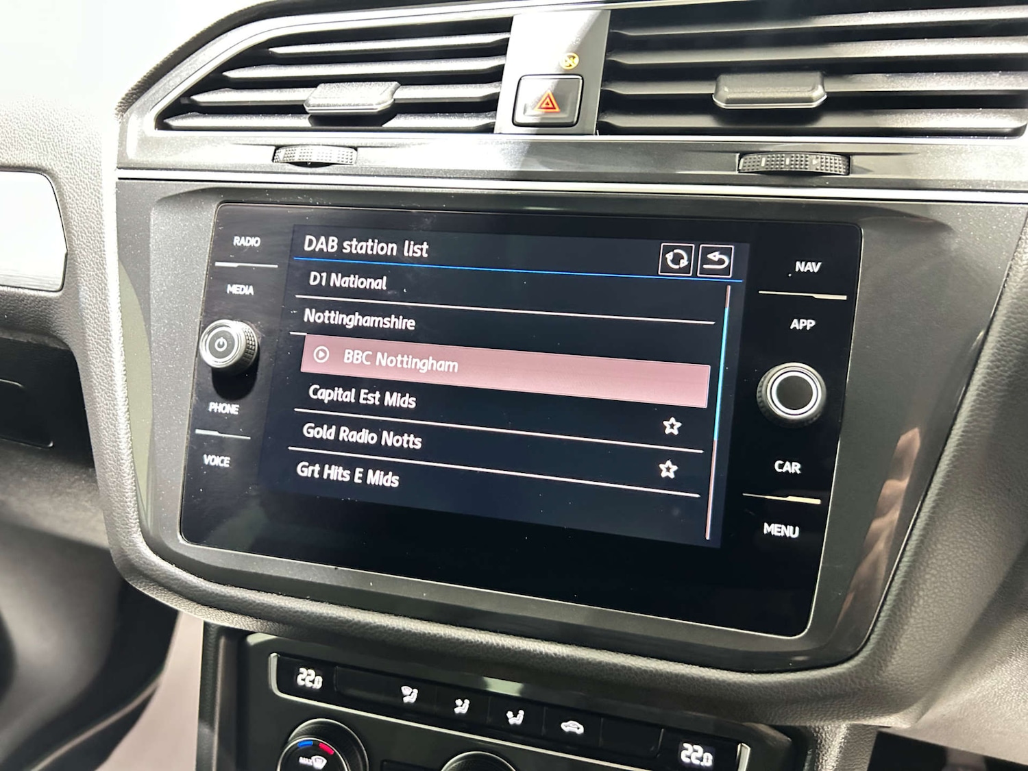 Used Volkswagen Tiguan 2018 for sale - 77200683: Photo 65