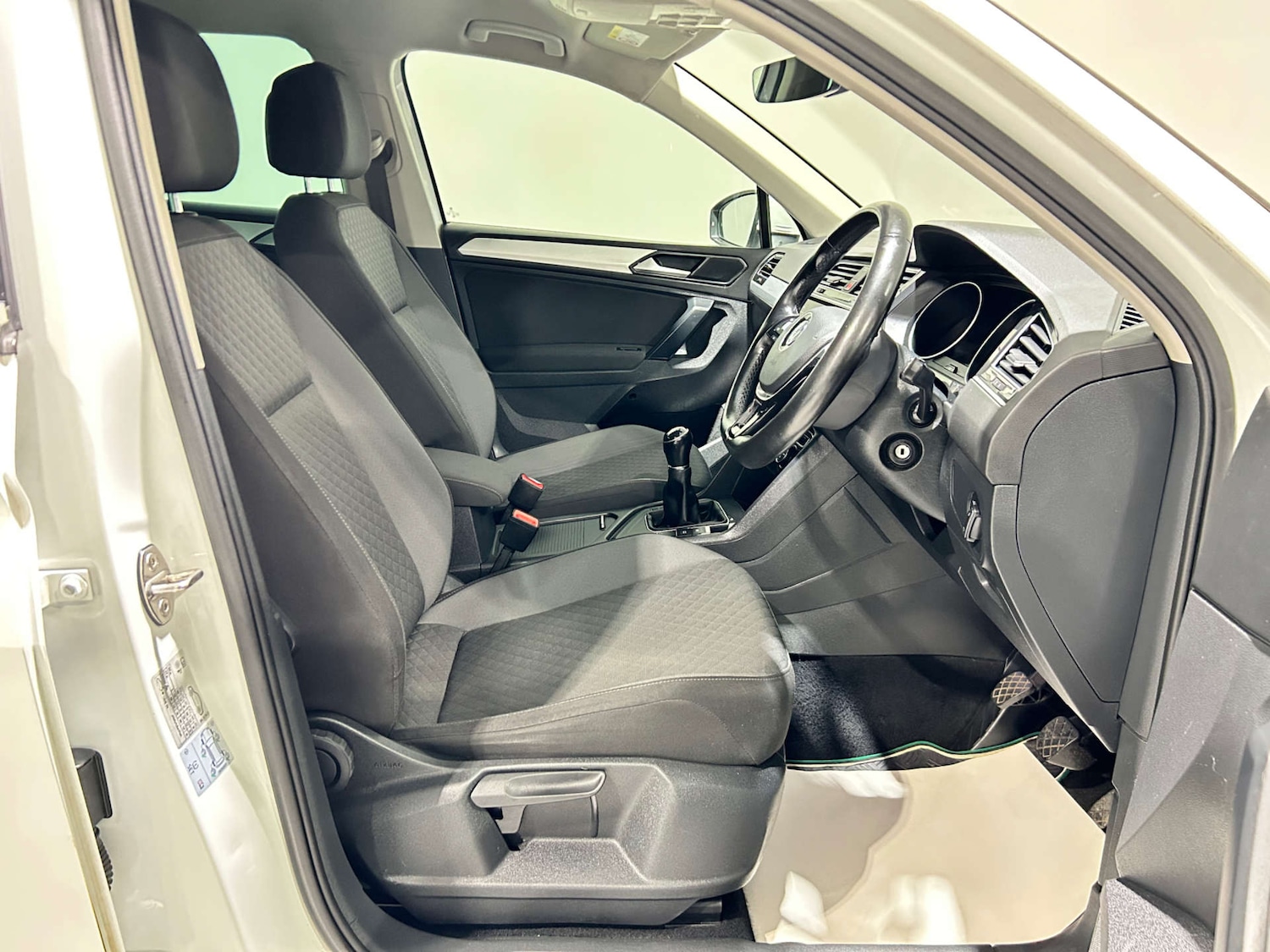 Used Volkswagen Tiguan 2018 for sale - 77200683: Photo 7