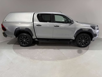 Used Toyota Hilux 2021 for sale - 79437574: Photo