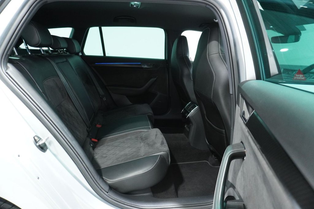 Used Skoda Superb 2019 for sale - 76820261: Photo 13