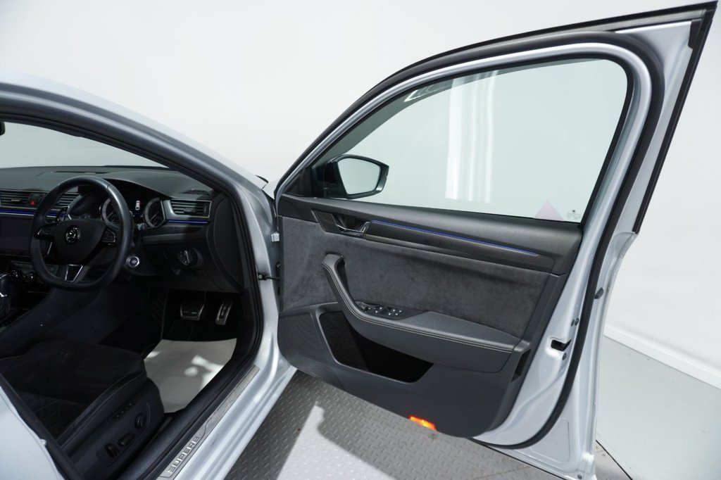 Used Skoda Superb 2019 for sale - 76820261: Photo 22