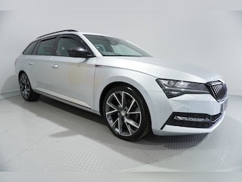 Used Skoda Superb 2019 for sale - 76820261: Photo