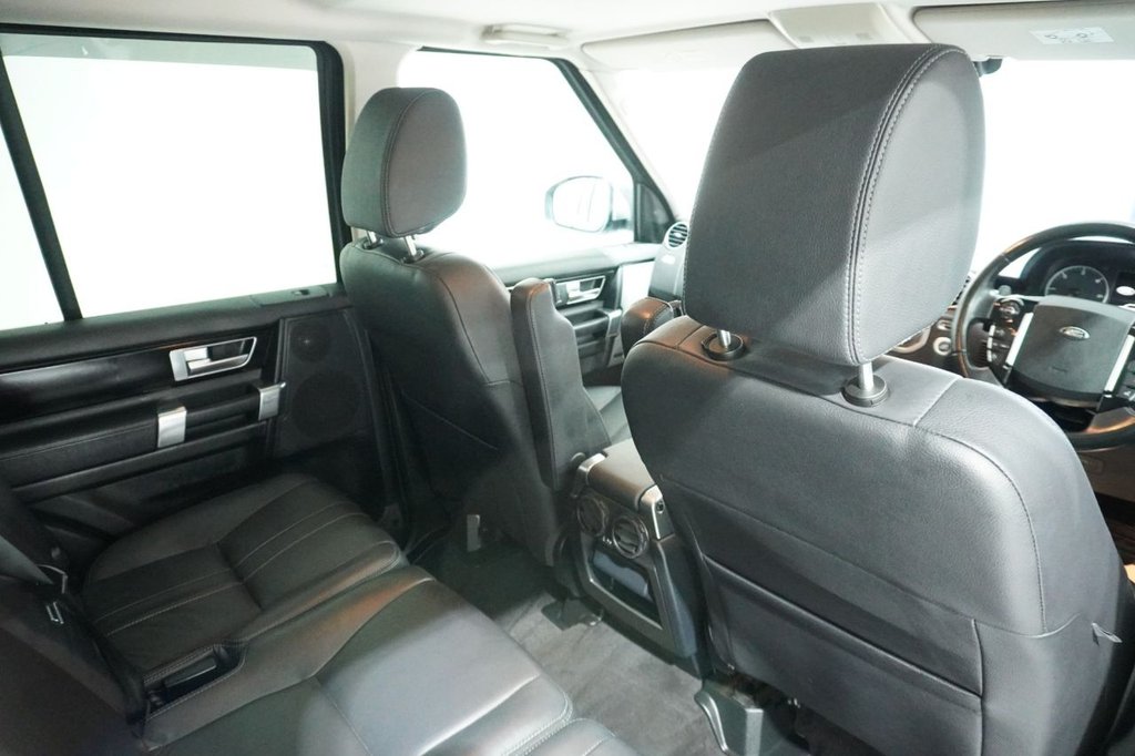 Used Land Rover Discovery 2015 for sale - 76867574: Photo 15